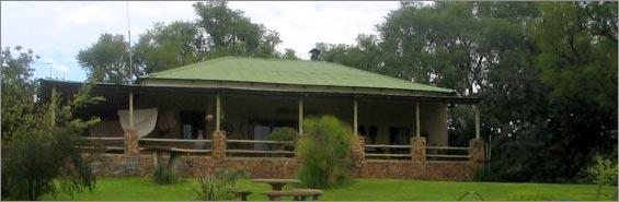 m-puschka-farm-landscape-of-the-main-house.jpg